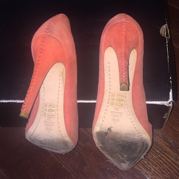 Alice & Olivia Pumps - Picture 2 of 5